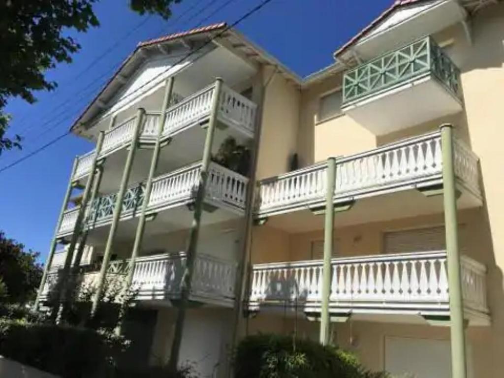 T3 Refait A Neuf /plage/centre/gare/terrasse/pkg/wifi *