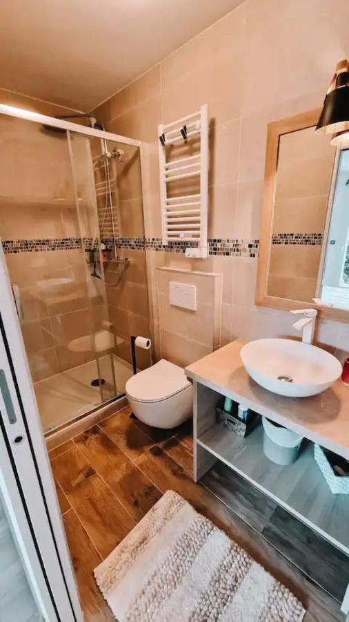 Apartment T3 Refait A Neuf /plage/centre/gare/terrasse/pkg/wifi Arcachon
