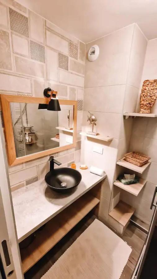 T3 Refait A Neuf /plage/centre/gare/terrasse/pkg/wifi Apartment *